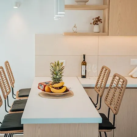 Paros Comfort Villa *