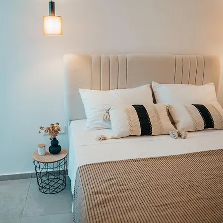 Paros Comfort Naousa (Paros)