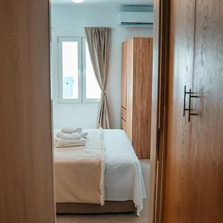 Paroscomfortvilla Villa